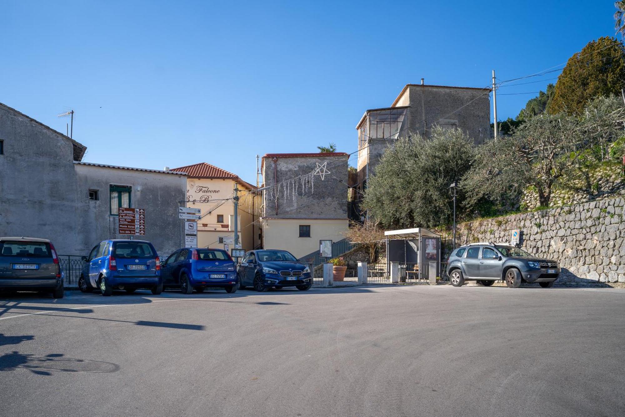 Minuta Skyline Apartment Pontone Exterior photo